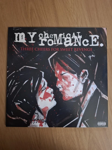 MY CHEMICAL ROMANCE : Three Cheers for Sweet Revenge CD (2004