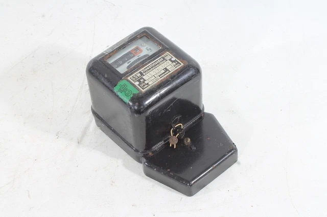 Ancien compteur électrique,Paris,France Photo Stock - Alamy