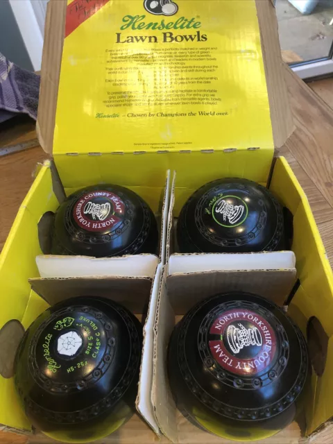 Henselite Classic Deluxe Size 5 Heavy Black Lawn Bowls x 4