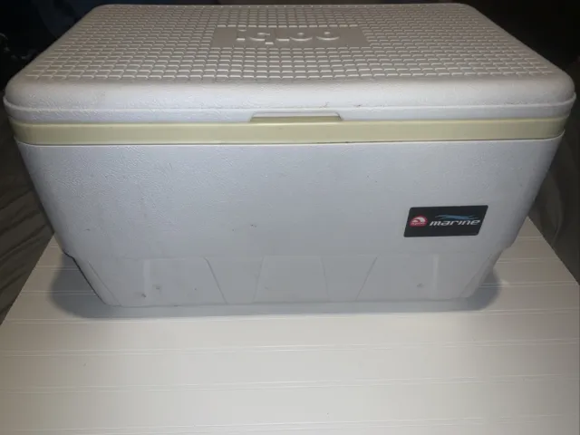 Igloo White Marine Cooler