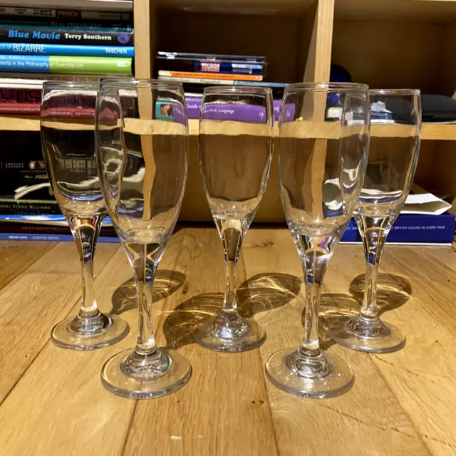 5 x New wonky champagne flutes glasse. Sturdy and strong.