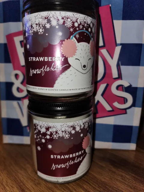 BATH & BODY WORKS 2 Strawberry Snowflakes Single 1 Wick  CANDLE  FREE SHIPPING