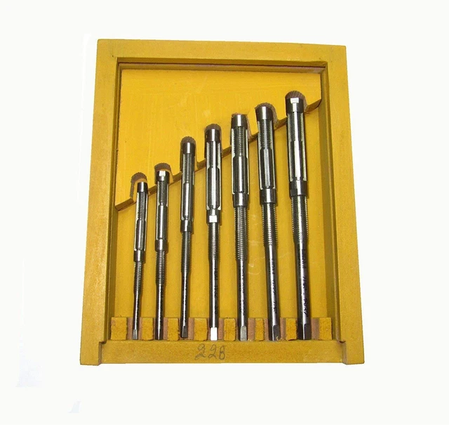 Micro Expanding Hand Reamer 7 Pcs Set 1/4"- 15/32" - New Box...