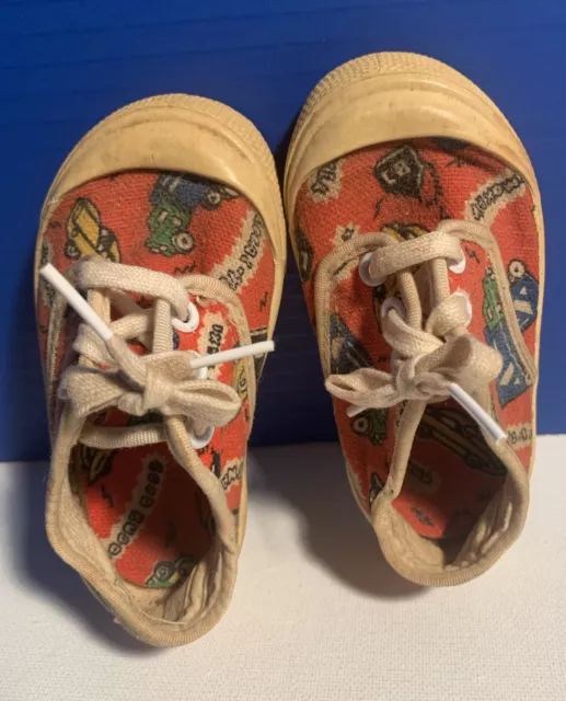 Vintage GERBER Baby Shoes - PF Flyer Style -  Size 2 (For Display Only)