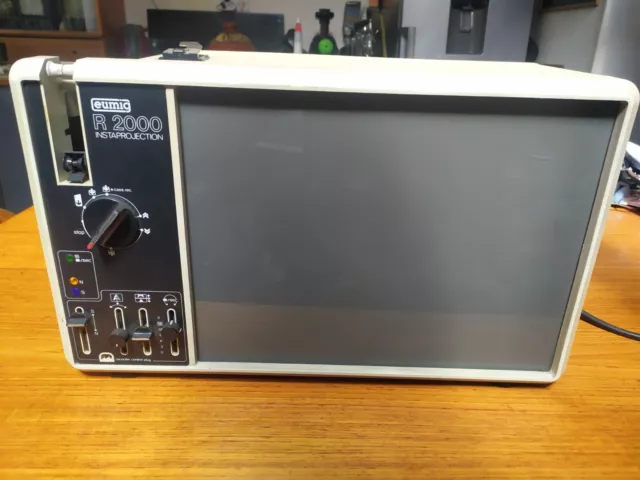 EUMIG R 2000 instaprojection super 8 8 MM CINE projecteur visionneuse R2000