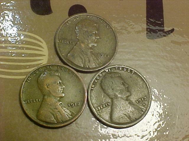 21 LINCOLN CENTS FROM THE TEENS AND TWENTIES    bn95