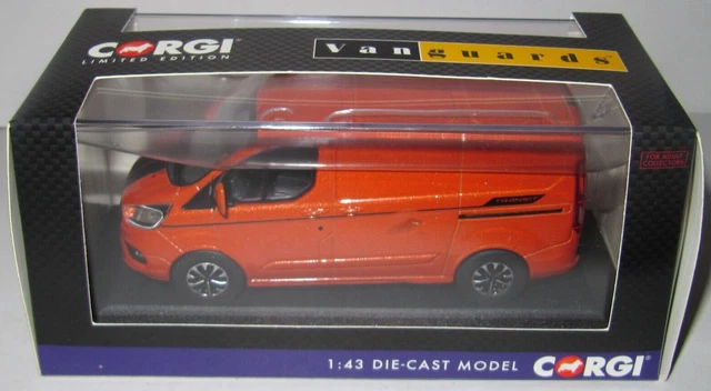FORD TRANSIT VAN CASTROL VANGUARDS VA06619 1:43 de reference VA06619