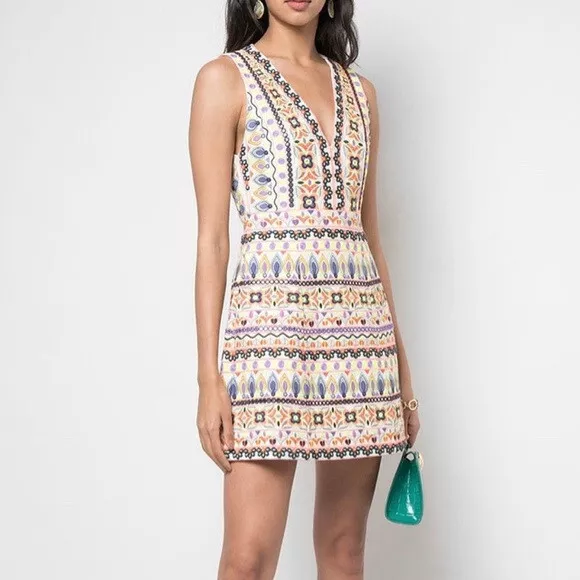 NWOT Alice and Olivia Patty Embroidered V-Neck Mini Dress, size 2/4, MSRP $660