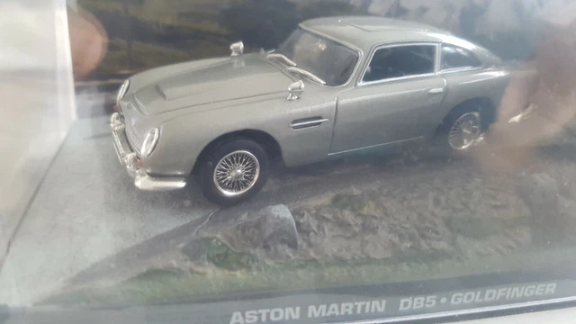 Boite Vitrine 1/43 Ixo Altaya Aston Martin Db5 Goldfinger James Bond 007