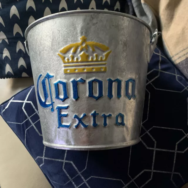 Corona Metall Bier Eiskübel Goldkrone + eingebauter seitlicher Flaschenöffner
