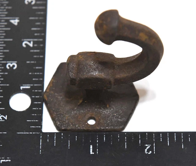2 Vintage Metal Hat Or Coat Hooks 3