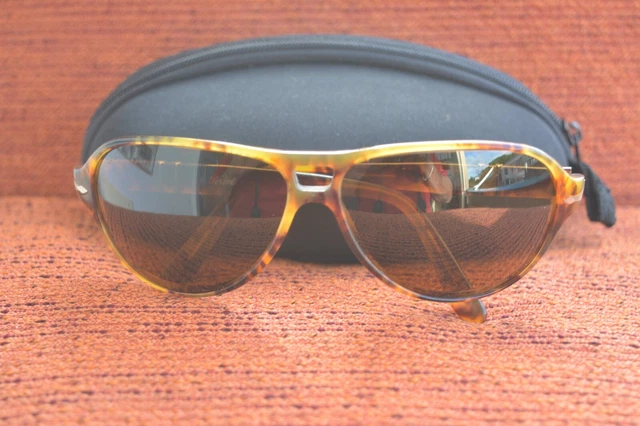 Vendo Occhiali Da Sole Persol Per Uomo