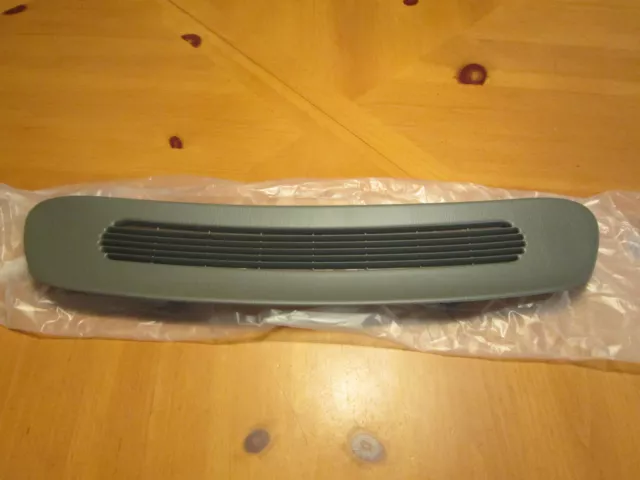 New 1999-2005 Pontiac Grand Am Dash Defrost Vent Neutral Tan Color 22656650