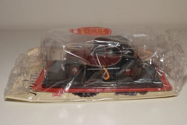 Tt 1:24 Hachette Citroen 2Cv6 Charleston 1982 Maroon Black Mint Boxed