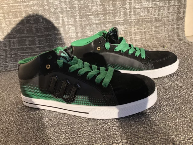 WORLD INDUSTRIES SHOES Varsity Mid Mens size 12 Skateboard Skater