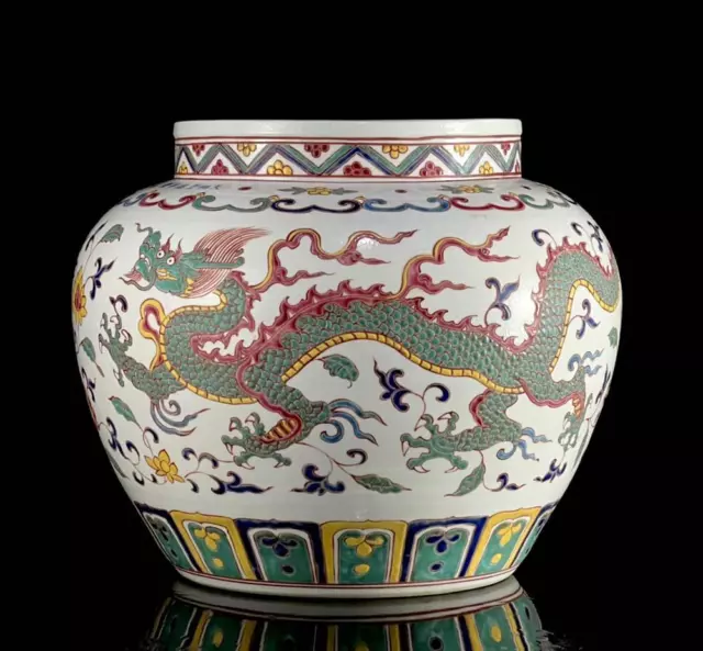 Xuande Signed Old Chinese Fahua Glaze Carved Porcelain Pot w/ dragon N41
