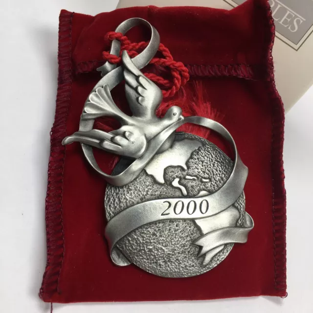 Avon Pewter Christmas Ornament 2000 Peaceful Millennium World & Dove