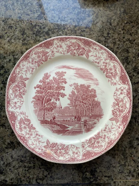 Vintage Royal Tudor Ware ‘Olde England’ dinner plate in pink