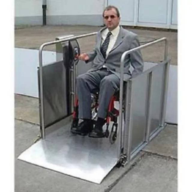 Rollstuhllift Aufzug Plattformlift Hebelift Treppenlift Hublift Fahrstuhl Lift