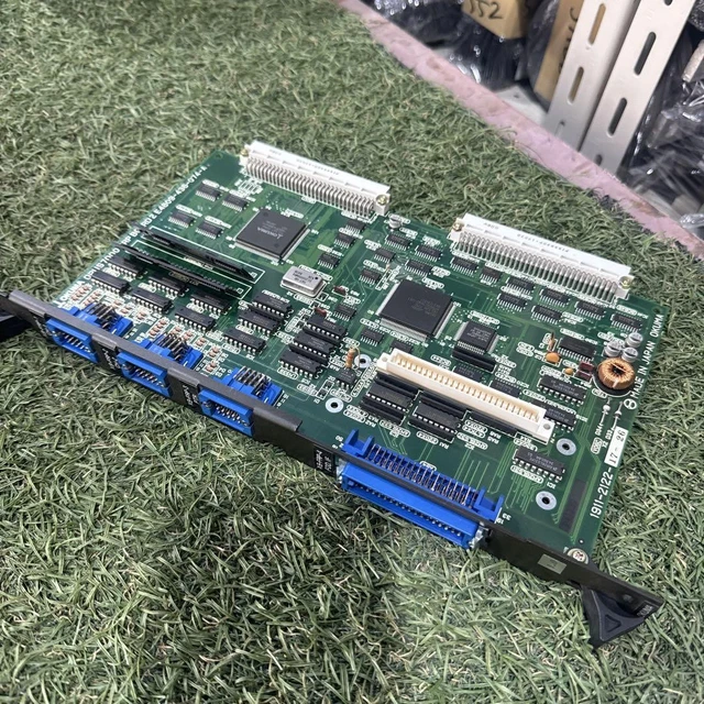 OKUMA OPUS7000 TARJETA FRP E4809-436-074-A Controlador CNC Usado