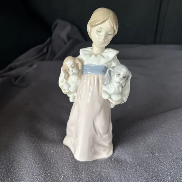 Vintage Lladro Figurine