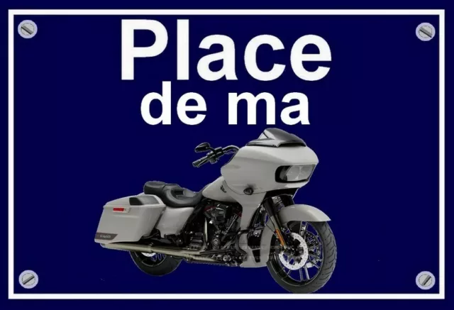 plaque " PLACE DE MA HARLEY DAVIDSON ROAD GLIDE CVO 2020   "