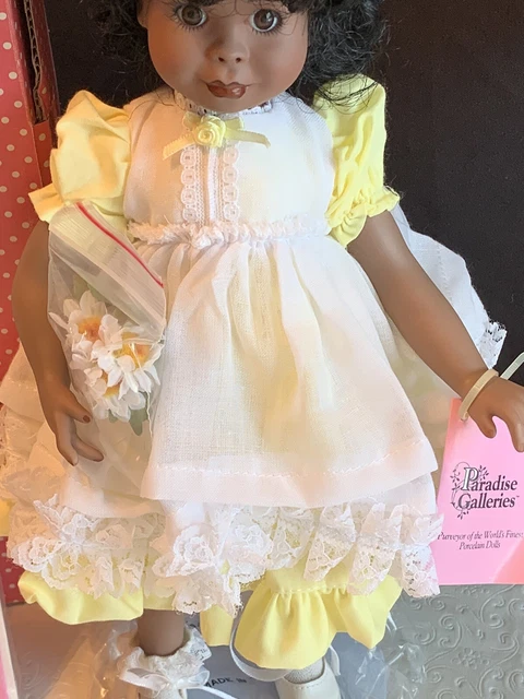 VTG Paradise Galleries Treasury Porcelain Doll NICOLE 13" African American w/Box 6