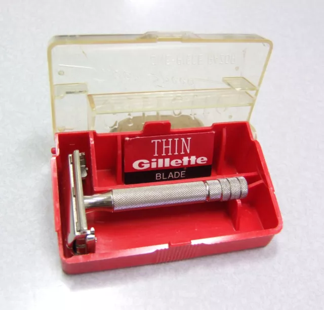 Vintage 1949 Gillette Super Speed TTO Double Edge Safety Razor Set in Case