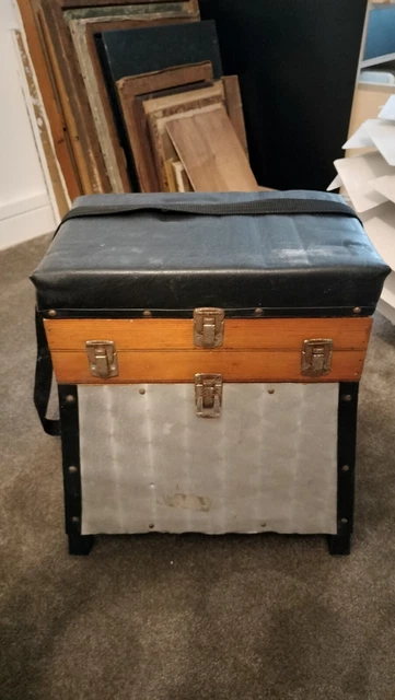 Panier en rotin ancien esprit tabouret pêcheur