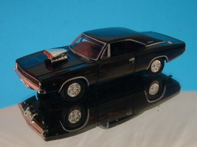 DODGE ICE CHARGER 1/43 Fast And Furious EUR 99,95 - FR