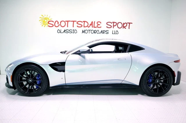 2019 Aston Martin ASTON MARTIN VANTAGE * ONLY 7K MILES...Beautiful Custom Spec!! 2