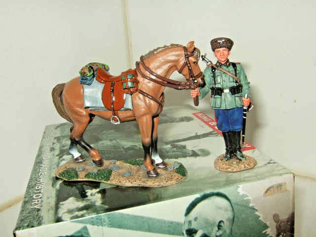 King & Country TRW177 - Soldat Tenant Son Cheval - Figurine 54mm étain Peint