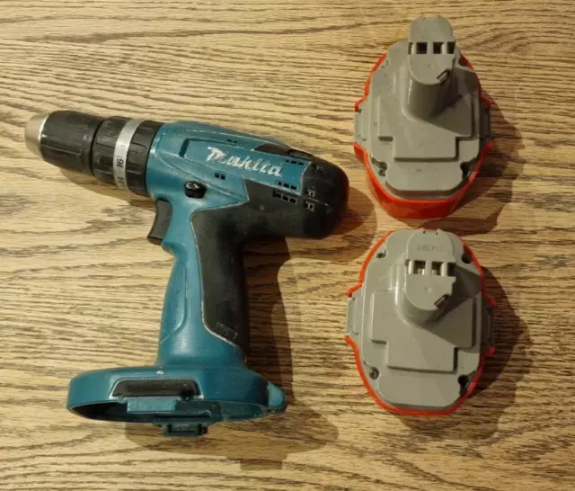MAKITA 8391D 18V Cordless Combi Drill with 2 Batteries 30.00 PicClick UK