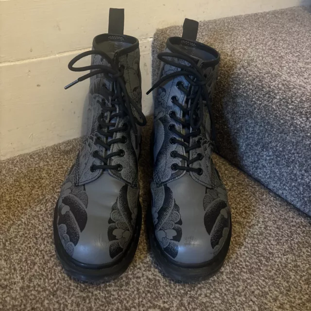 DR MARTENS 1460 OT Tattoo Japanese Dragon Art Grey Leather Ankle Boots Uk 10 85.00 PicClick UK