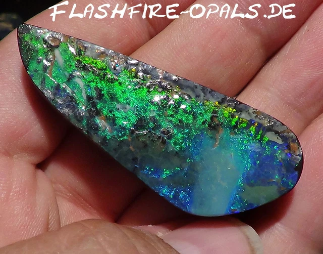 126ct. Gigantesques Gemme Roche Opale Brill. Vert/Or / Bleu/Rouge Video