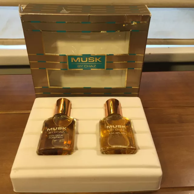 New Vintage Musk by Chaz Gift Set 1oz Cologne for Men and 1oz AM Splash