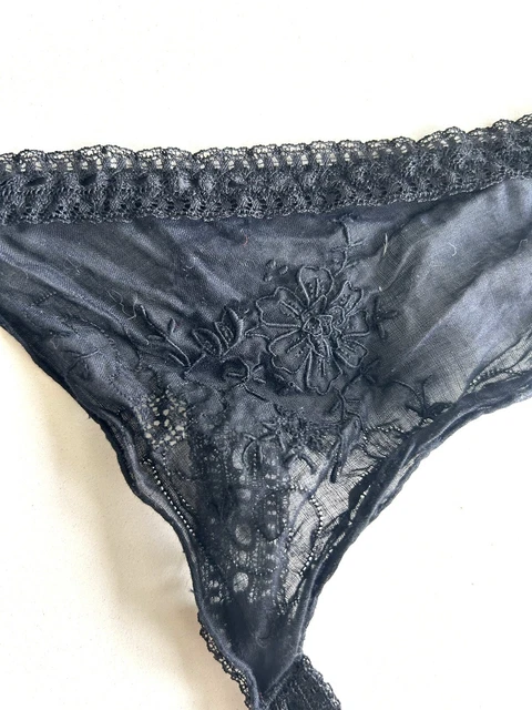 RARE Vintage 1970s "Hanky Panky" S cotton embroidered garter belt cottage core