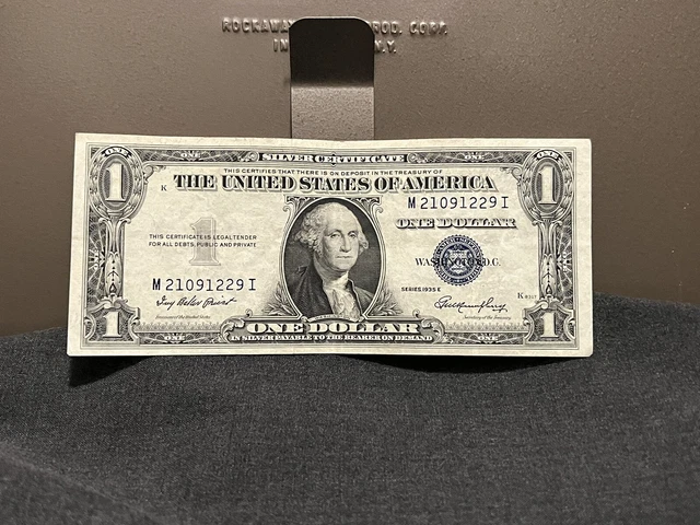 Series 1935 E Blue Seal One Dollar Silver Certificate Note
