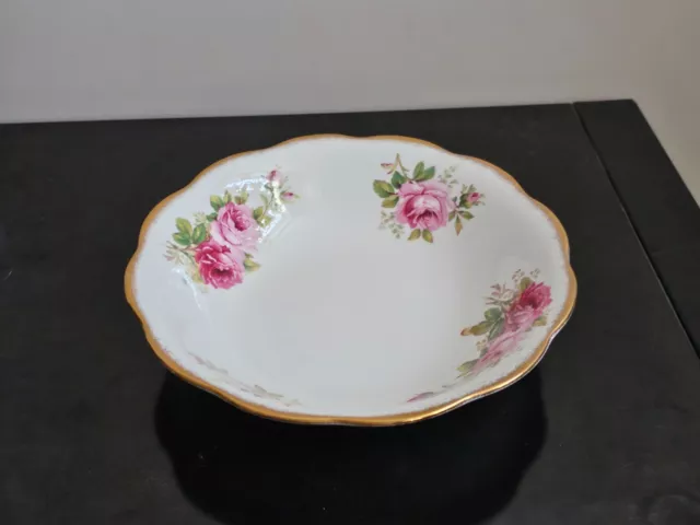 Royal Albert English Bone China American Beauty Round Vegetable Bowl 9 3/8"