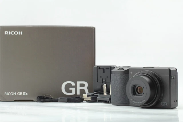 CNT 719 【 TOP MINT in BOX 】 Ricoh GR IIIX 24.4MP Digital Camera From JAPAN #1036