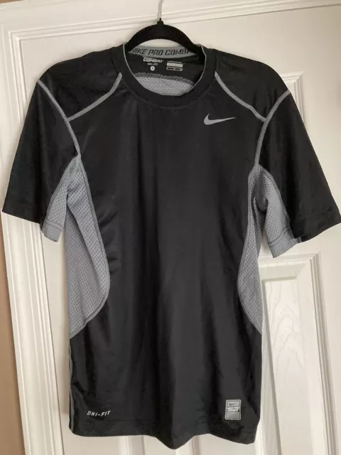 Nike Pro Combat Dri-Fit Size Small Black Shirt