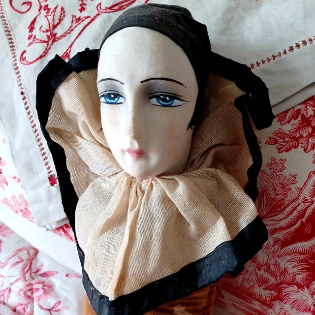 Très Ancienne Tête de poupée PARIS France Vintage French head