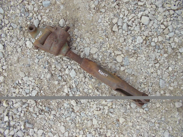 thumbnail image 2 of Adjustable 3-Point Lift Link For John Deere 4100 Tractor – Replaces AM879520 2 of 6