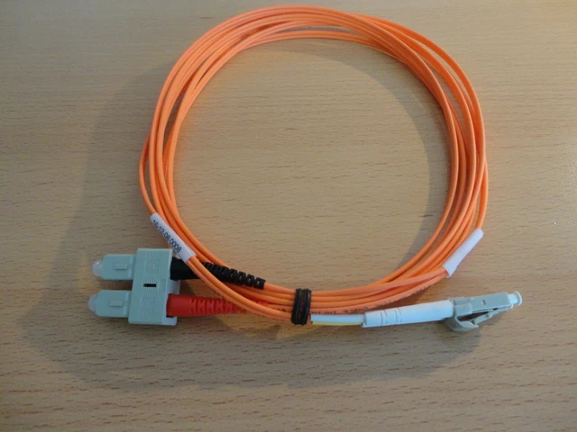 2 x 3m Glasfaser Netzwerk Patchkabel LC SC Stecker