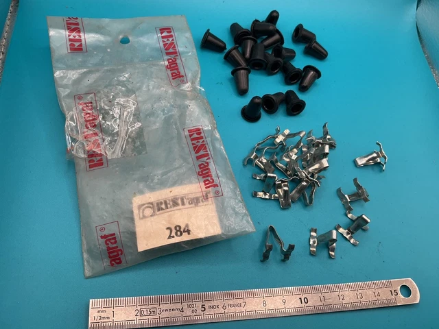 Restagraf - Lot De 50 Fixations Agrafes De Moulure Pour Bas De Caisse - Compatible Renault R11, R21, R25, R9 - Réf. 371