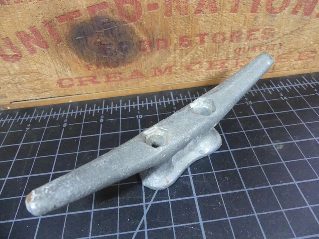 Vintage 6 Inch Galvanized Tie of Cleat For Boat Dock Flagpole