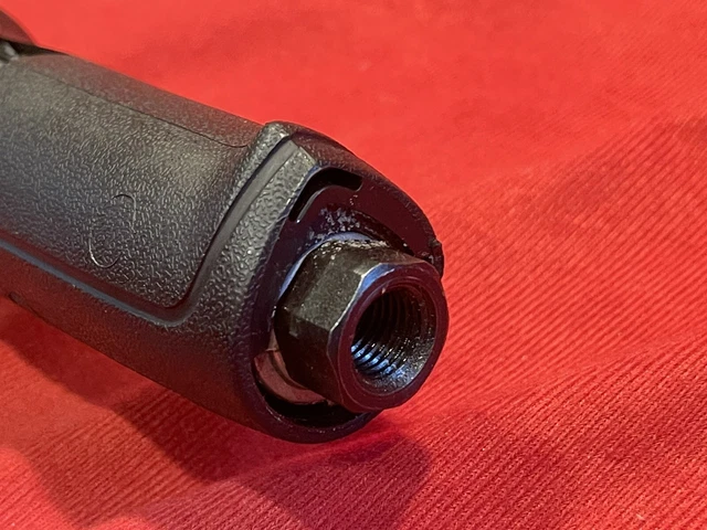 Snap On Far720 3/8” Comfort Grip Pneumatic Air Ratchet Wrench 6