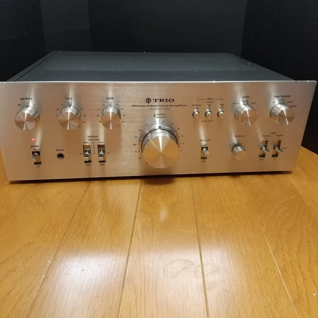 AMPLIFICATEUR DE COMMANDE stéréo Kenwood Kc-208 égaliseur graphique EUR
