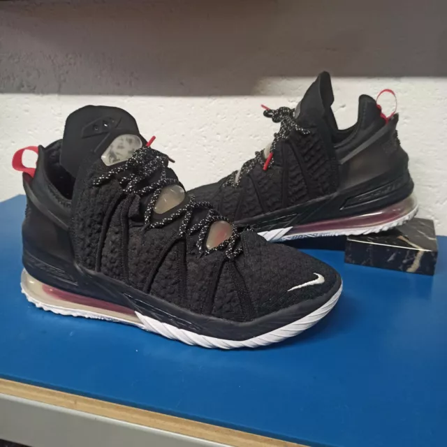 LEBRON 18 BLACK White 44 5 x Nike air zoom max bred James Lakers