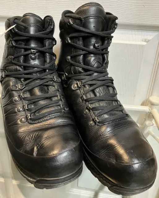 Meindl German Army Issue Black Gore-Tex Mountain/Combat Boots Size 9 UK MDG49
